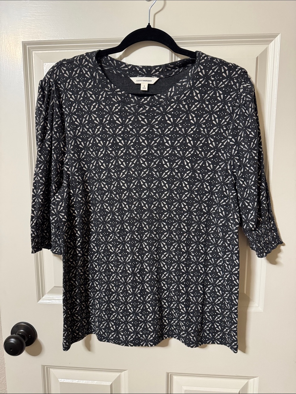 Lucky Brand Black and White Geometric Elbow-Sleeve Knit Top